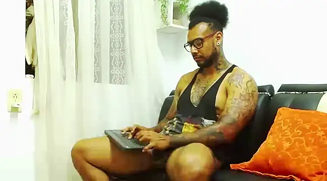 LewisStrong online show from 01.23.25