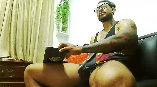 LewisStrong online show from 02.16.25