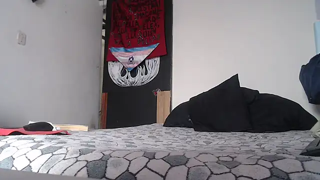 Zafiro subversiva online show from 02.04.25