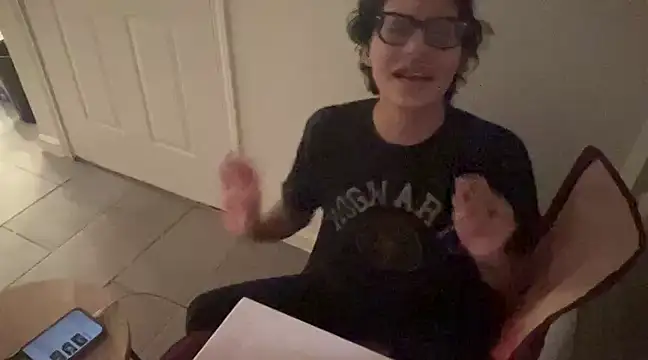 myloveforyouu online show from 12.16.24