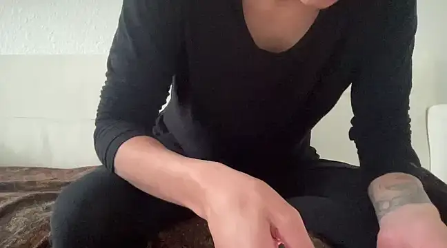 myloveforyouu online show from 12.17.24