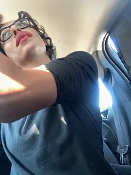 myloveforyouu online show from 11.02.25