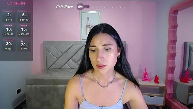 lizzyluk ch online show from 11.13.25