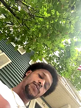 Snapshot of rayyymack chatting on 09.27.25 rayyymack online show from 09.27.25