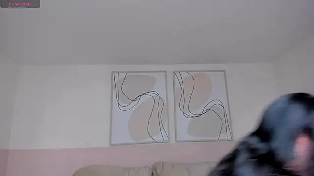 ValeriaRiveraX online show from 12.15.24