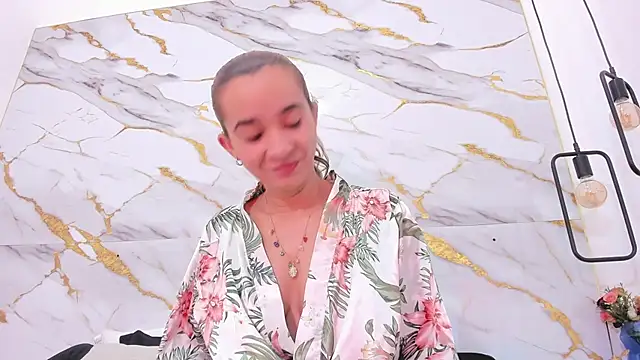 penelope handaos online show from 01.30.25