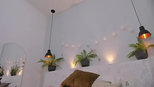 penelope handaos online show from 03.02.25