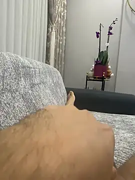 Snapshot of alwayssexyss chatting on 12.30.24 alwayssexyss online show from 12.30.24