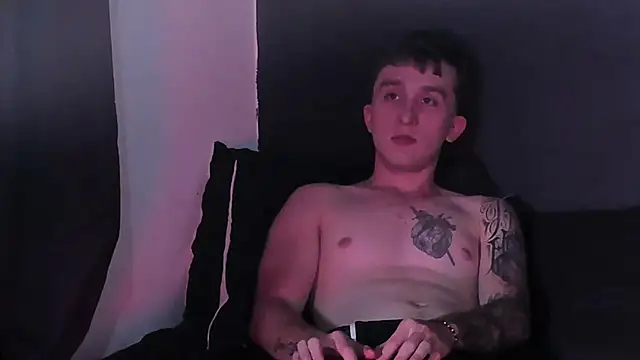 Dylanwhite23  online show from 10.11.25