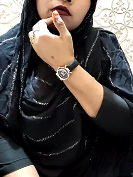 Indian-Nazia online show from 11.26.25