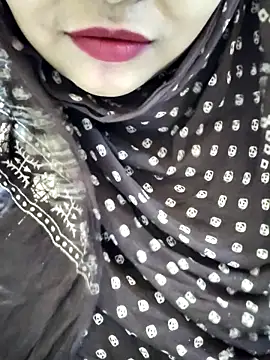Snapshot of Indian-Nazia chatting on 05.07.26 Indian-Nazia online show from 05.07.26