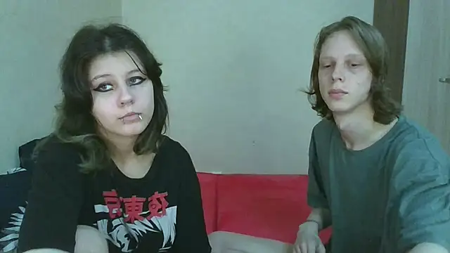 Snapshot of Crystal_Love_Porn chatting on 10.04.25 Crystal Love Porn online show from 10.04.25