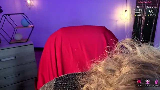 Sabrina scarlett online show from 11.09.25