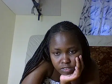 Sweetcecie01 online show from 10.07.25