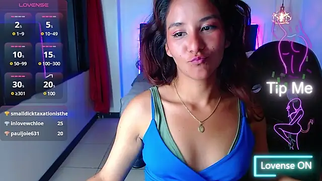PoisonIvy15  online show from 01.13.25
