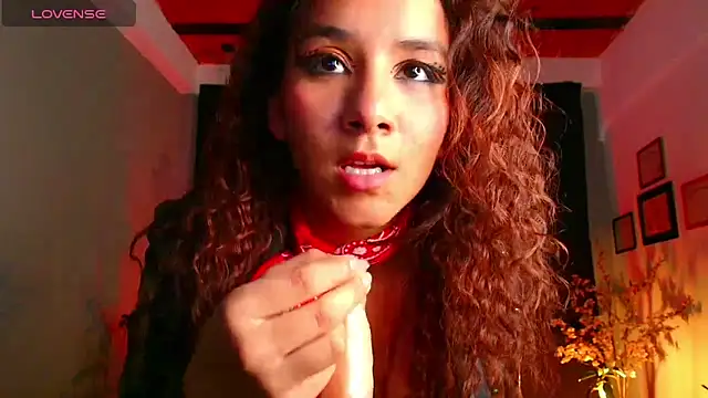 PoisonIvy15  online show from 02.01.25