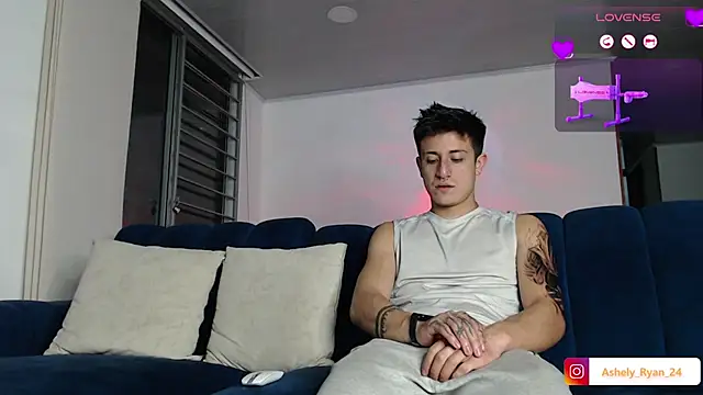 ashely ryan24 online show from 09.12.25