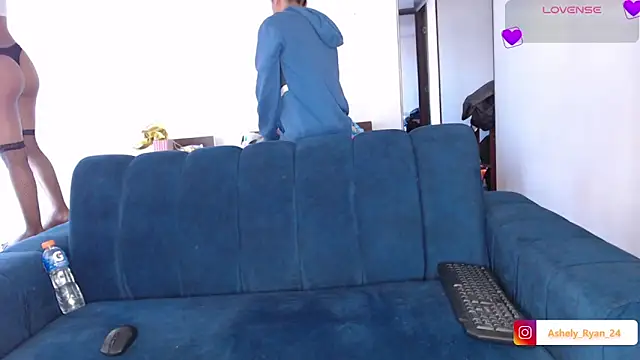 ashely ryan24 online show from 11.07.25