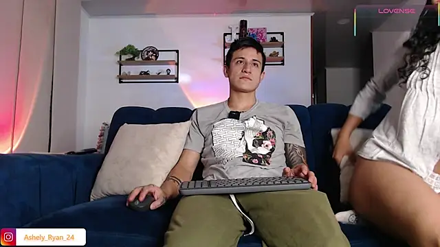 ashely ryan24 online show from 03.31.26