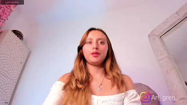 arianna gren online show from 09.15.25