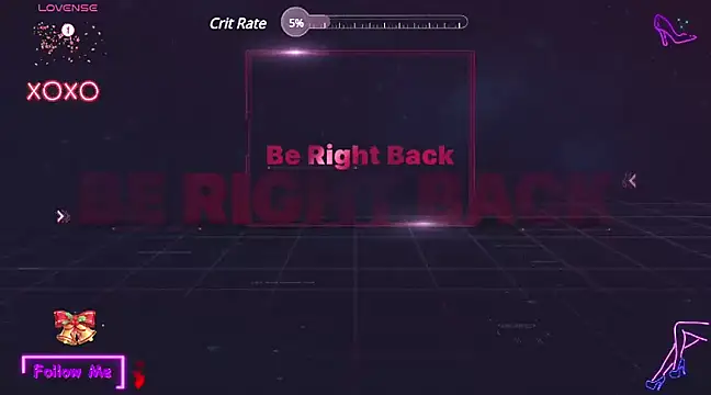 Snapshot of LauGrayJ chatting on 12.30.24 LauGrayJ online show from 12.30.24