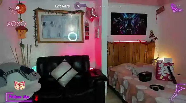 Snapshot of LauGrayJ chatting on 01.03.25 LauGrayJ online show from 01.03.25