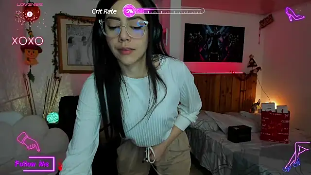 Snapshot of LauGrayJ chatting on 01.21.25 LauGrayJ online show from 01.21.25