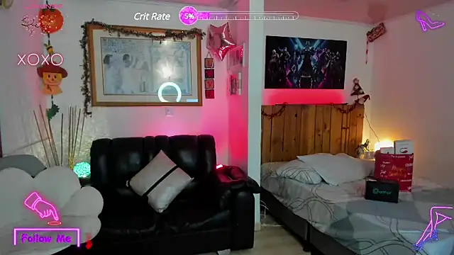 Snapshot of LauGrayJ chatting on 01.25.25 LauGrayJ online show from 01.25.25