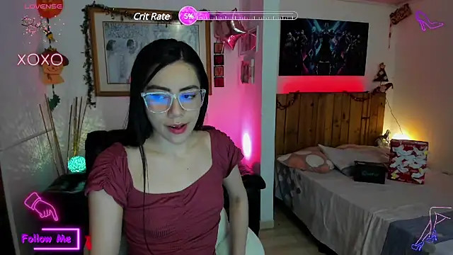 Snapshot of LauGrayJ chatting on 02.27.25 LauGrayJ online show from 02.27.25