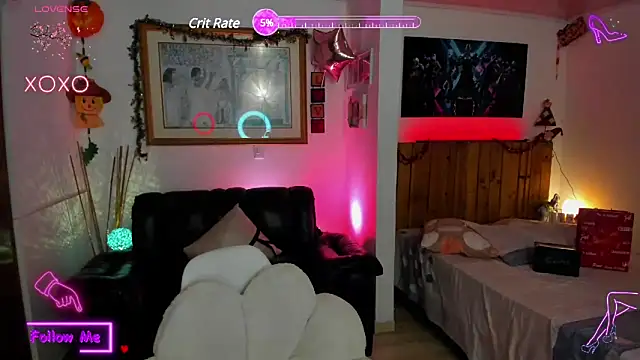 Snapshot of LauGrayJ chatting on 02.28.25 LauGrayJ online show from 02.28.25