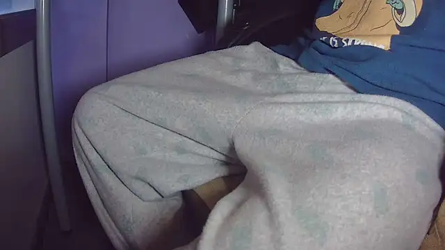 Snapshot of vladimirput4 chatting on 02.22.25 vladimirput4 online show from 02.22.25