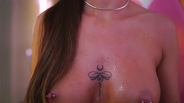 MissKiarra online show from 03.15.25