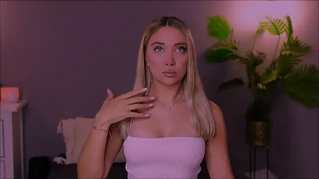 Jessielle online show from 11.18.25