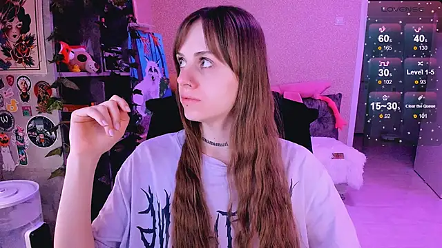 Snapshot of NaniMoore chatting on 02.16.25 NaniMoore online show from 02.16.25