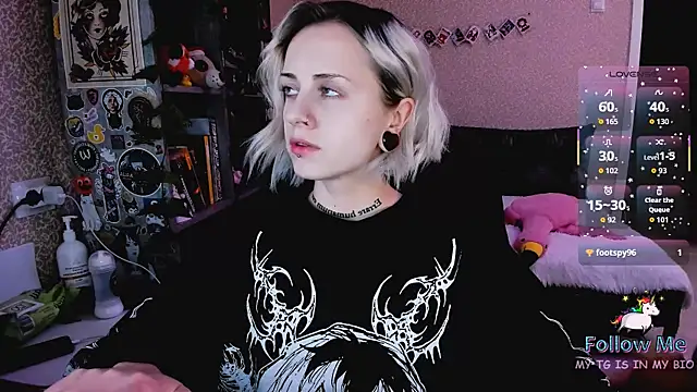 NaniMoore online show from 12.21.25