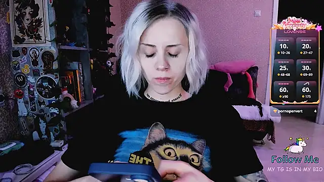 NaniMoore online show from 01.18.26