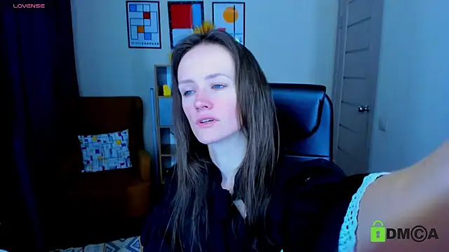 Snapshot of FrancescaCollins chatting on 03.07.25 FrancescaCollins online show from 03.07.25