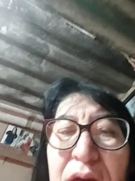 clarita 01 online show from 11.15.25