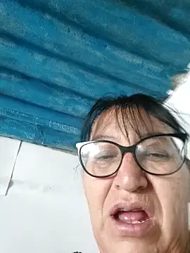 clarita 01 online show from 12.21.25