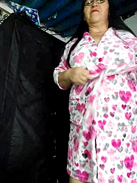 clarita 01 online show from 04.06.26