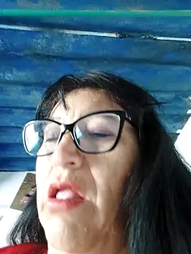 clarita 01 online show from 04.10.26