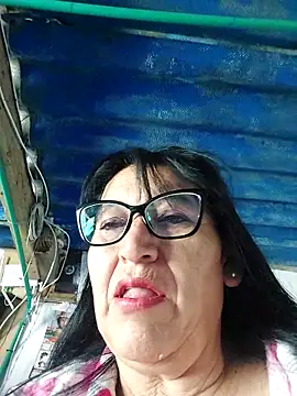 clarita 01 online show from 04.15.26