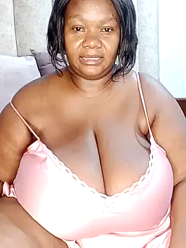XXXGIANTBOOBS online show from 02.13.25