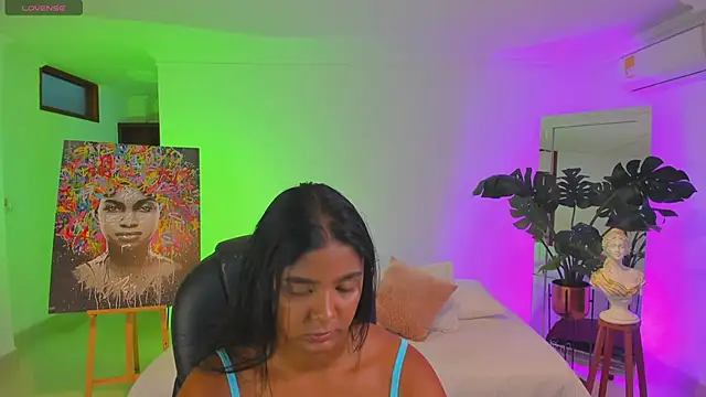 JANYLOVE   online show from 04.17.26