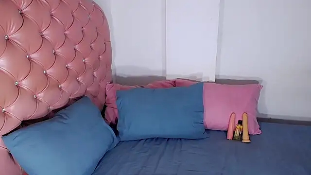 Aslhy Goddessx online show from 03.09.25
