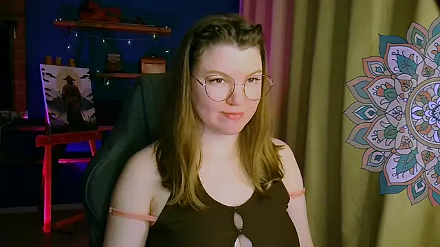 Snapshot of VioletteWay chatting on 02.08.26 VioletteWay online show from 02.08.26