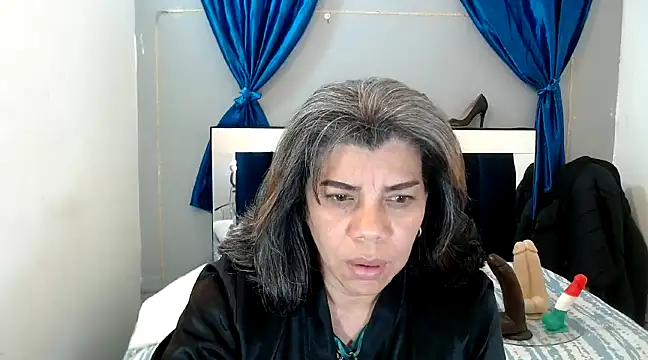 vikyadams online show from 01.30.25