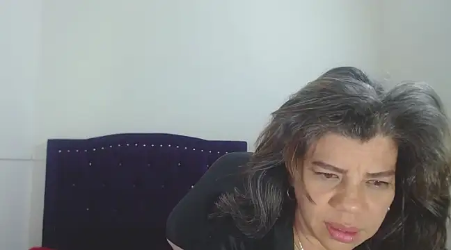 vikyadams online show from 02.21.25