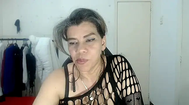 vikyadams online show from 02.24.25