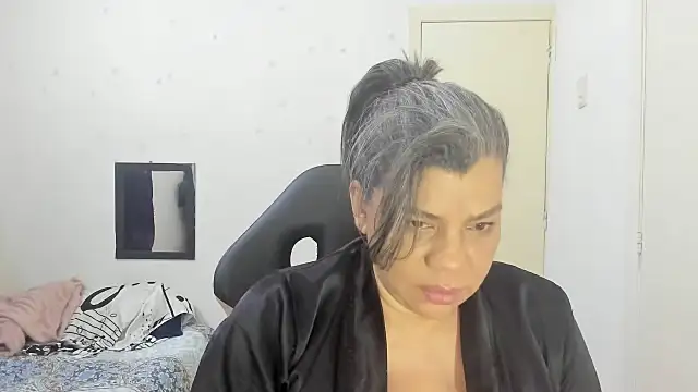 vikyadams online show from 10.09.25